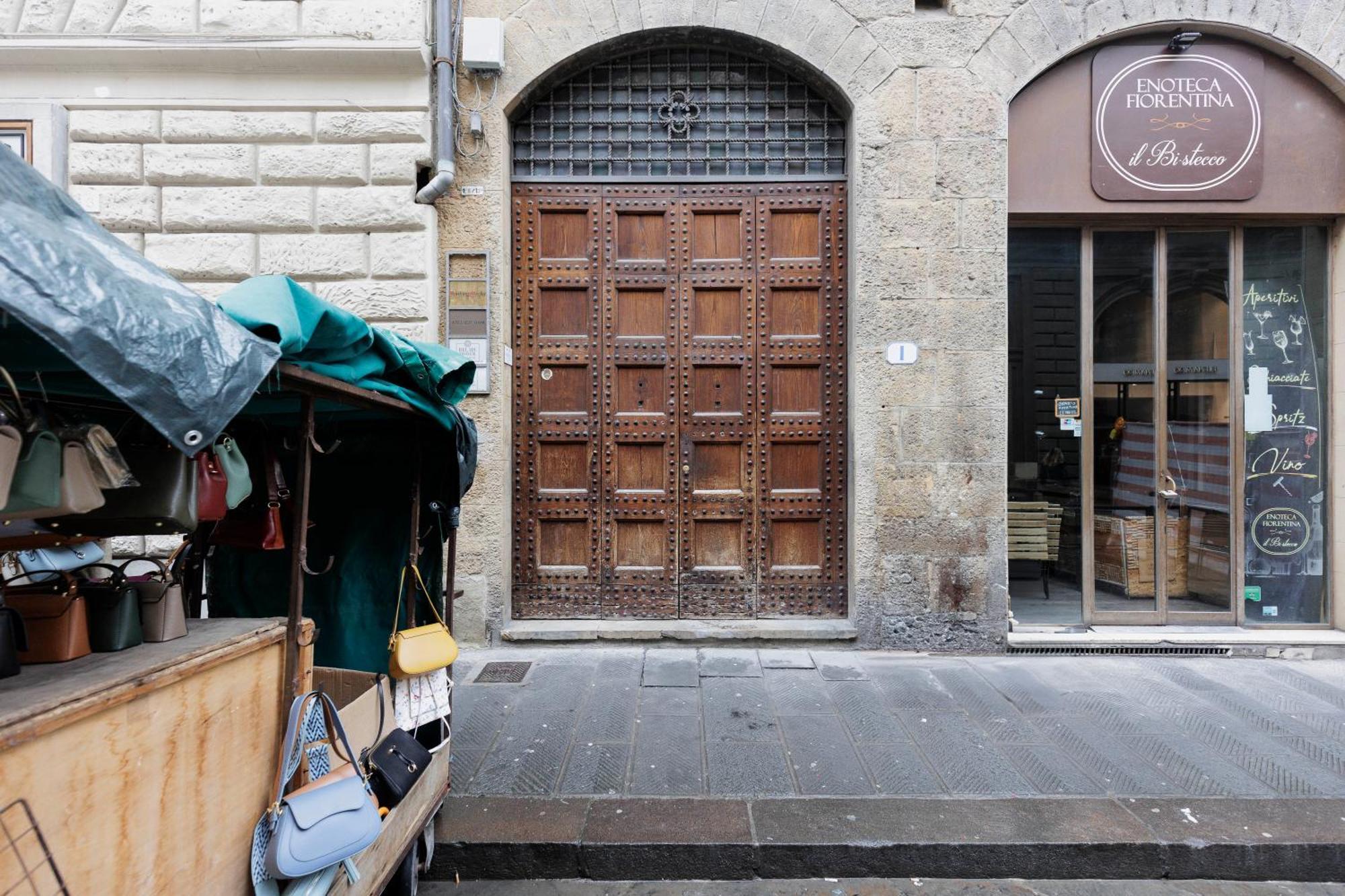 Duomo View Apartment フィレンツェ エクステリア 写真