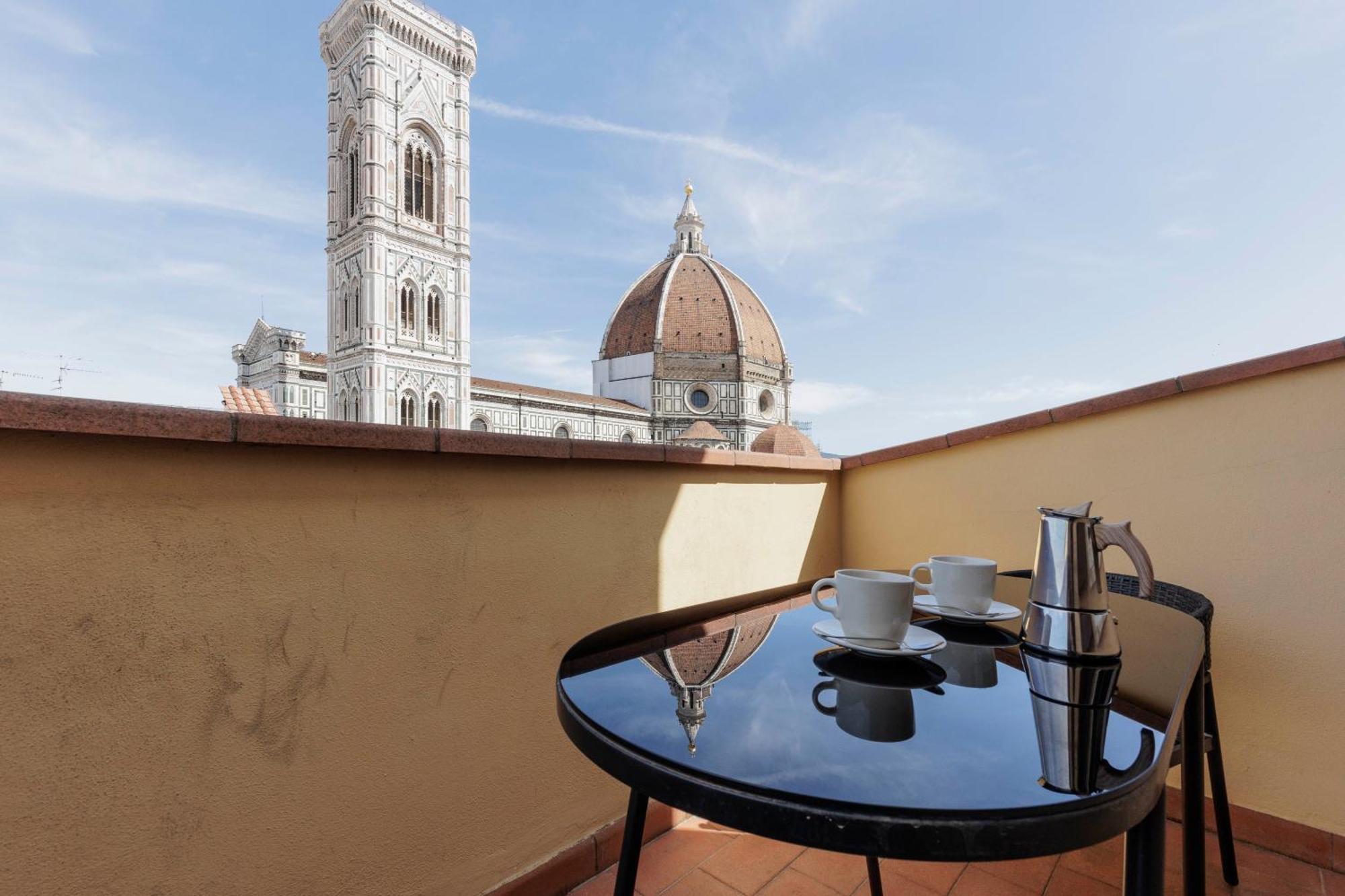 Duomo View Apartment フィレンツェ エクステリア 写真